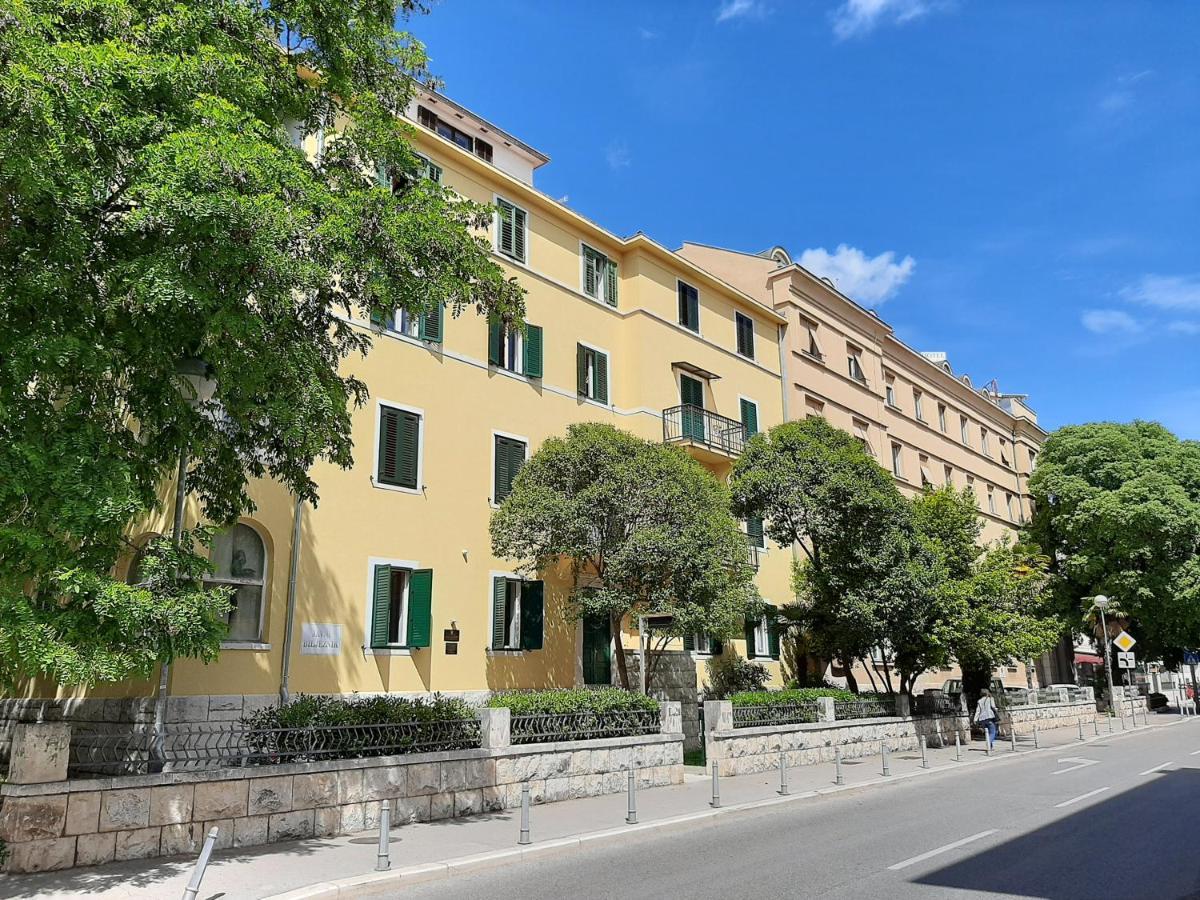 Calma Luxury Bed & Breakfast 4*